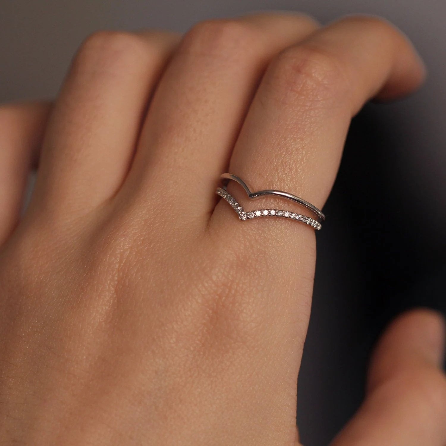 V Shape Round Cut Diamond Curved Wedding Band - Riant Fine Jewelry LLC