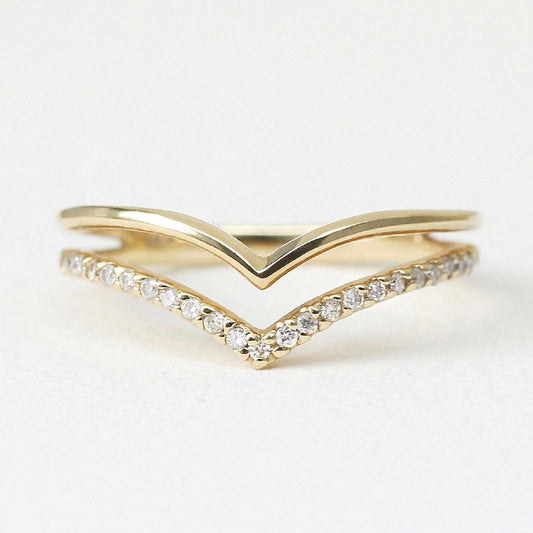 V Shape Round Cut Diamond Curved Wedding Band - Riant Fine Jewelry LLC