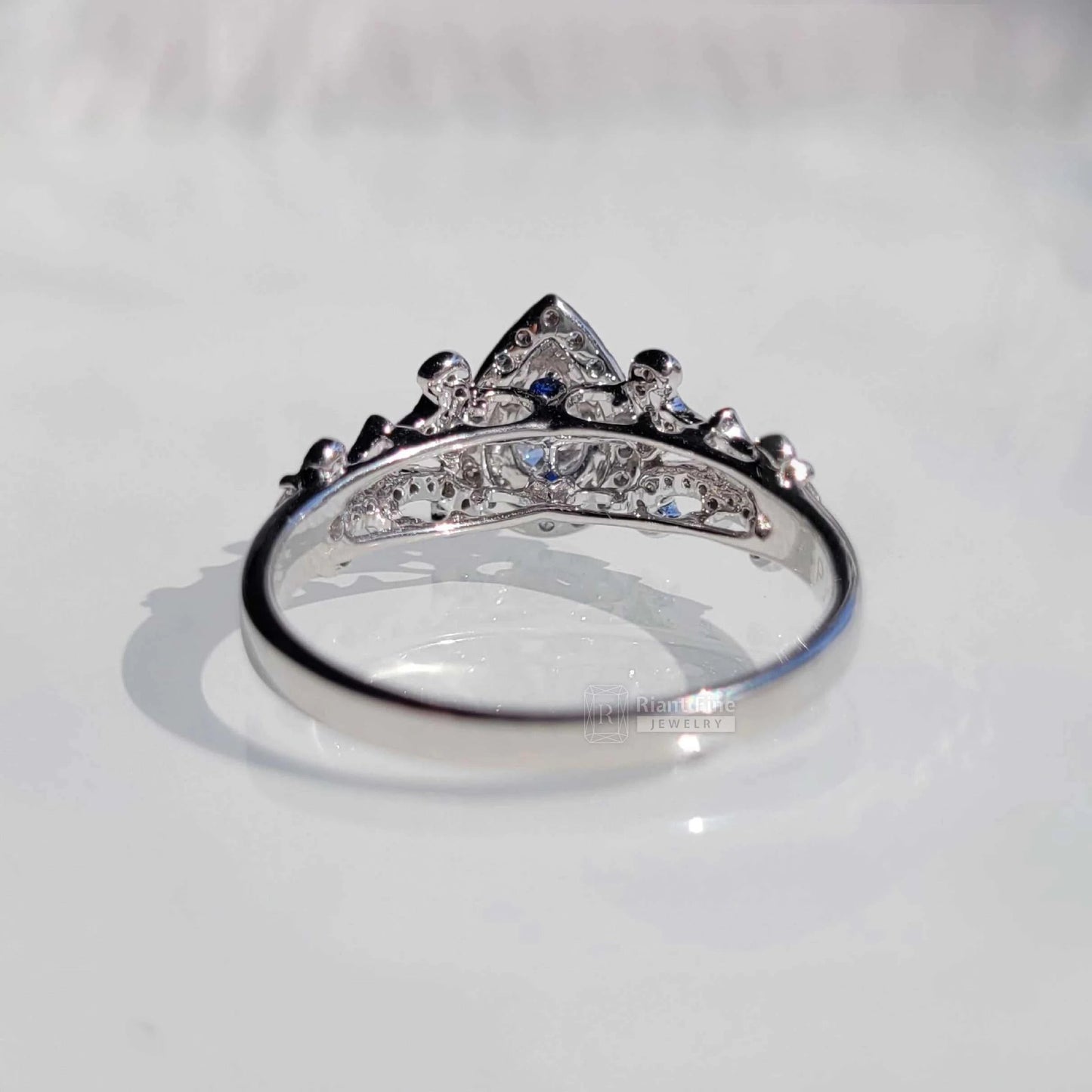 Vintage Halo Diamond Ring in 14K White Gold - Riant Fine Jewelry LLC