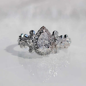 Vintage Halo Diamond Ring in 14K White Gold