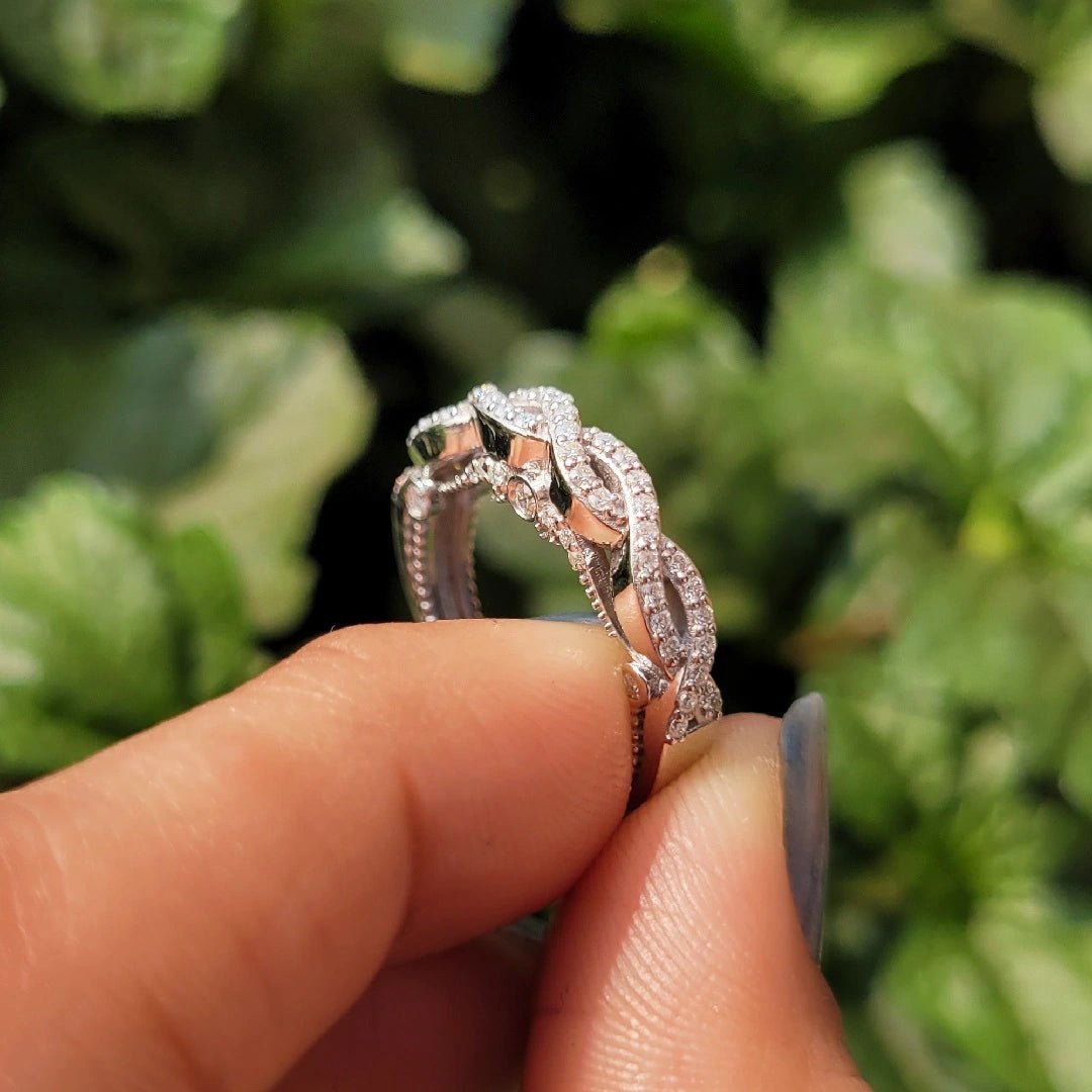 Vintage Infinity Lab Grown Diamond Wedding Band in White Gold - Riant Fine Jewelry LLC